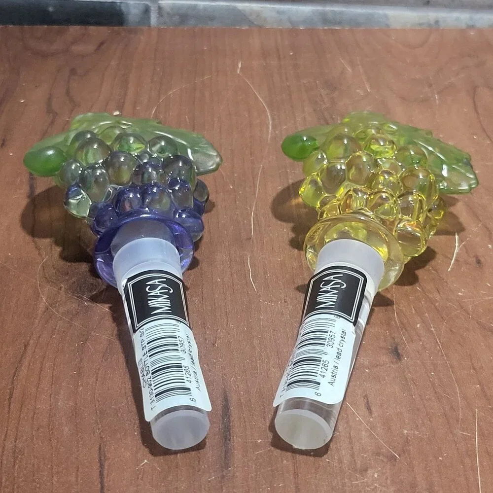 Mikasa Crystal Glass Grapes Bottle Stoppers Decanter Set of 2 NIB